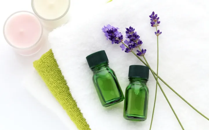 100％天然アロマオイル使用